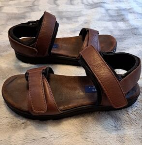 Easy Spirit Anti-Gravity Men's Leather Sandal  Size 9.5M